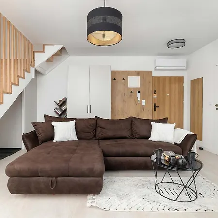Apartamento Dwupoziomowy W Wisle Z Widokiem Na Gory Biurkiem I Klimatyzacja By Renters *