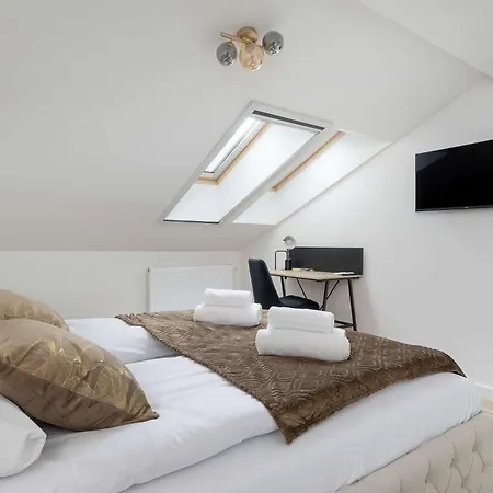 Dwupoziomowy W Wisle Z Widokiem Na Gory Biurkiem I Klimatyzacja By Renters * Wisła